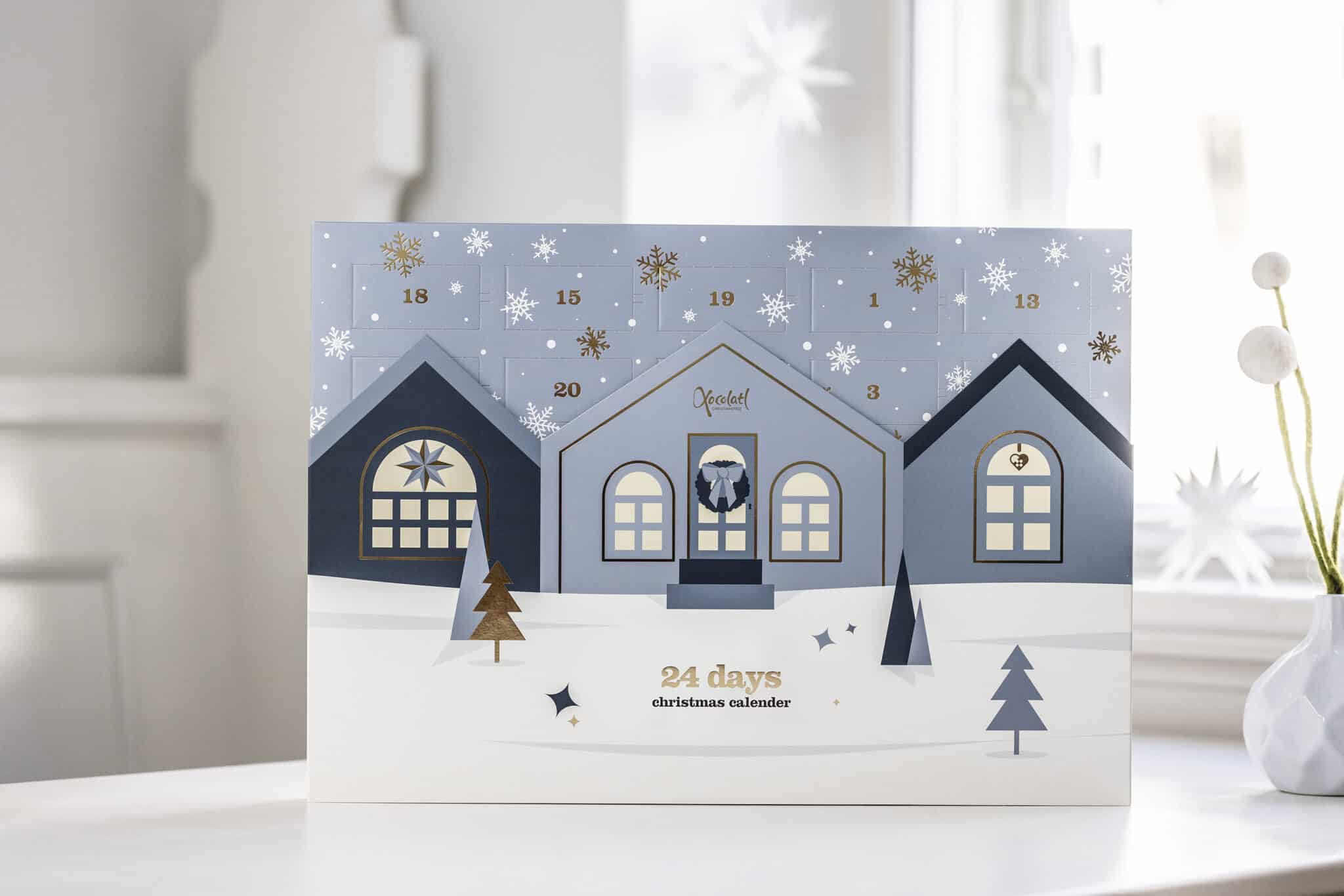 Snow crystal calendar for 1