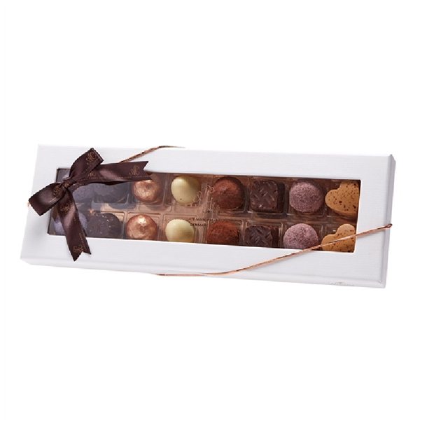 ske med 16 stk. chokolader