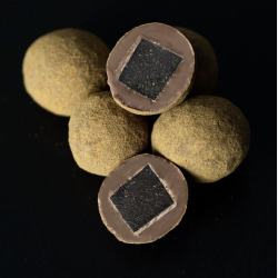 Sv. Michelsen - Liquorice og chocolate