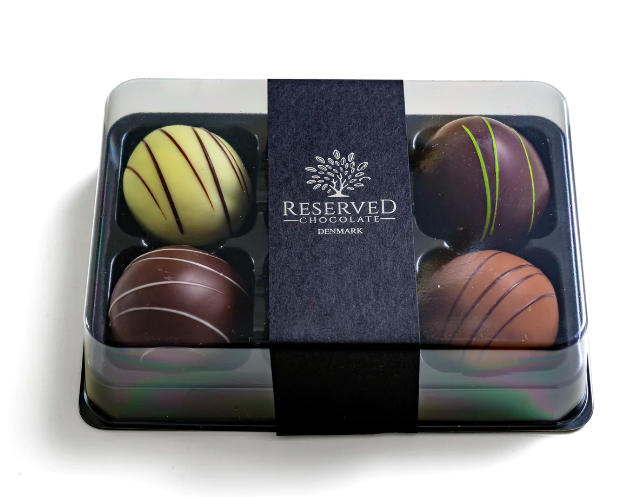 Gaveske med 6 stk romkugler fra Selected Gourmet
